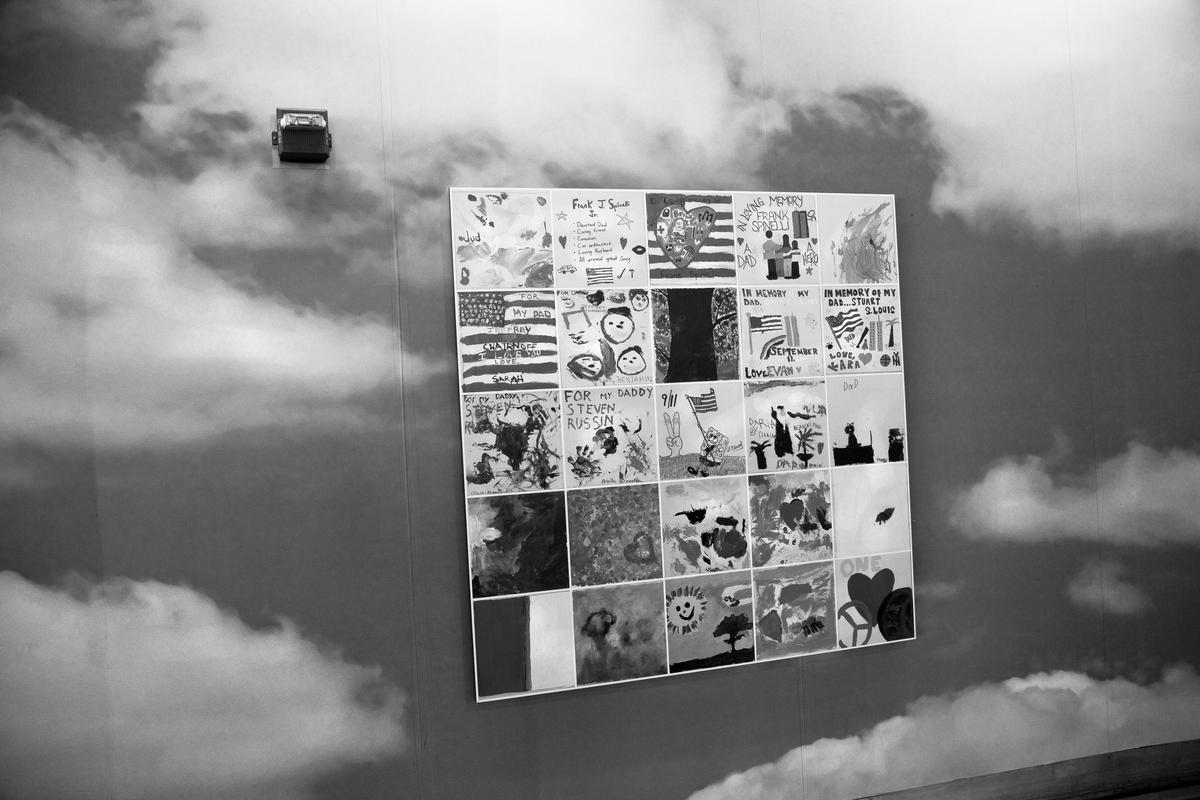 USA. NEW YORK. A children&#039;s school project attaches messages from the children on the wall surrounding the reconstruction of the Twin Tower area. The September 11 attacks were a series of four co-ordinated terrorist attacks by the Islamic terrorist group al-Qaeda on the United States on the morning of Tuesday, September 11, 2001. 2007