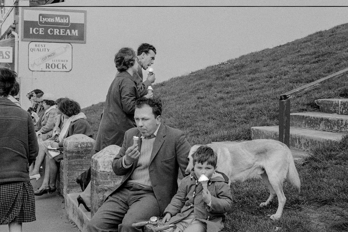 GB. ENGLAND. Herne Bay. South East holiday resort. 1963.