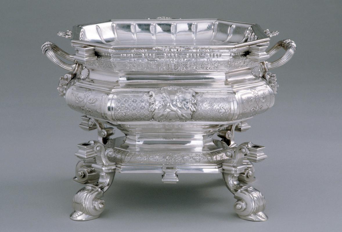 Centrepiece