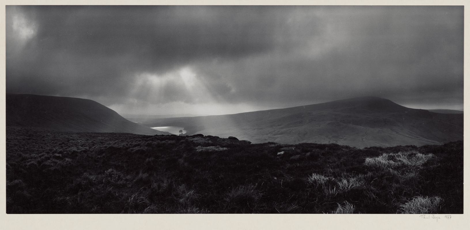 Westwards, from Brecon Beacons