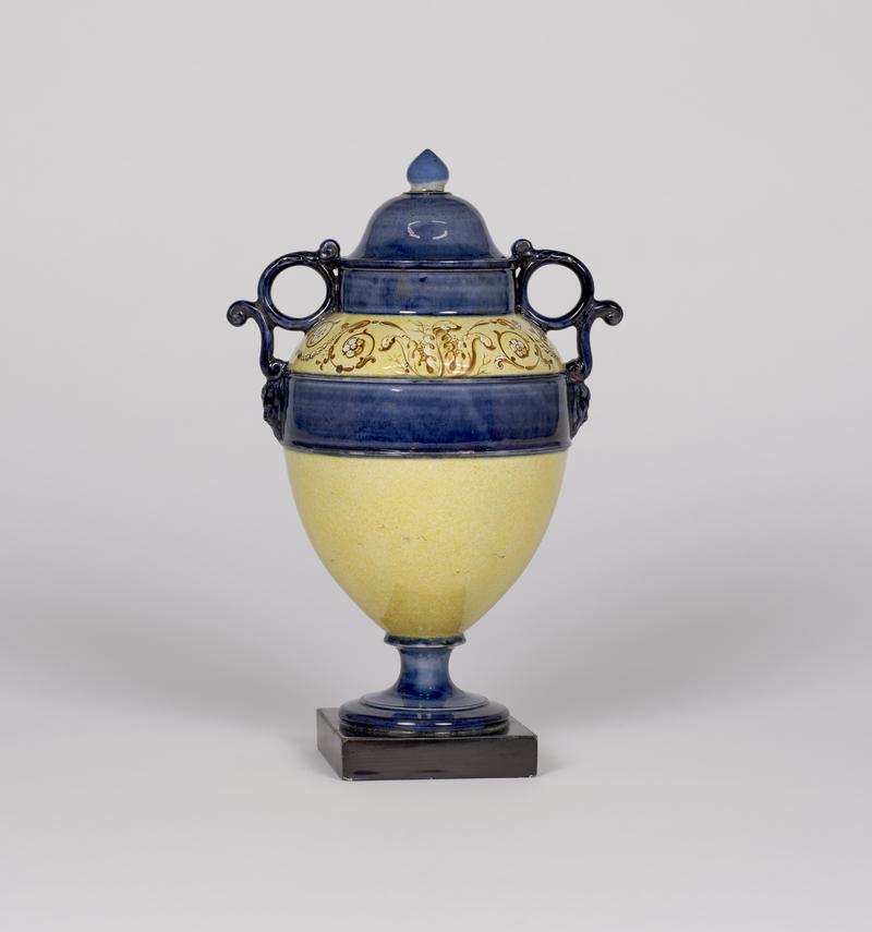 Vase, with cover
