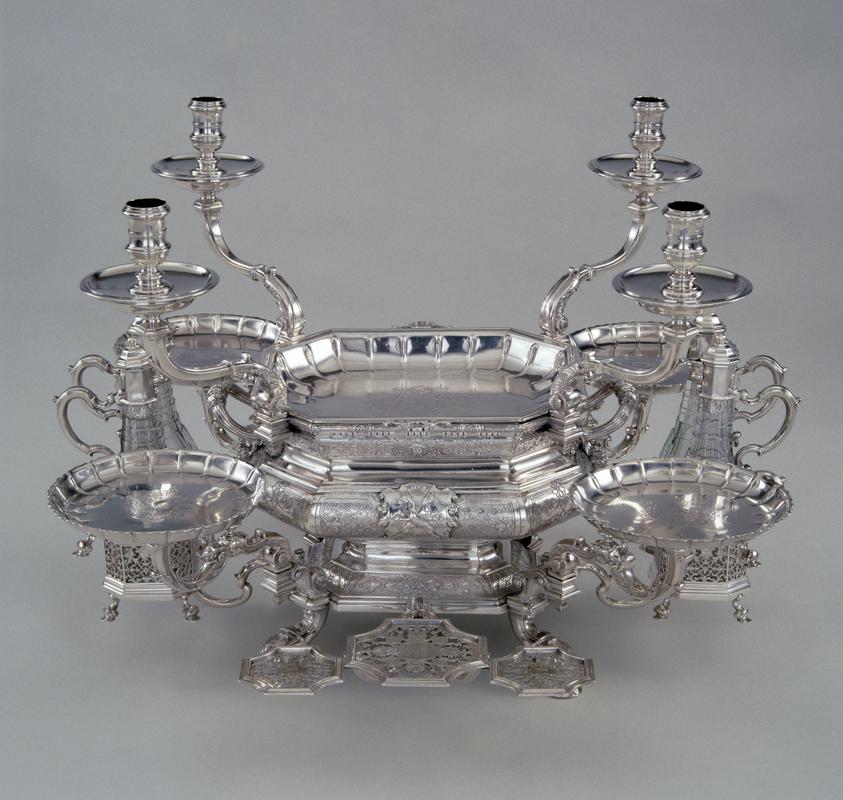 Centrepiece