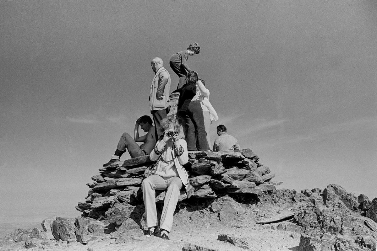 GB. WALES. Snowdon. The summit. 1977.