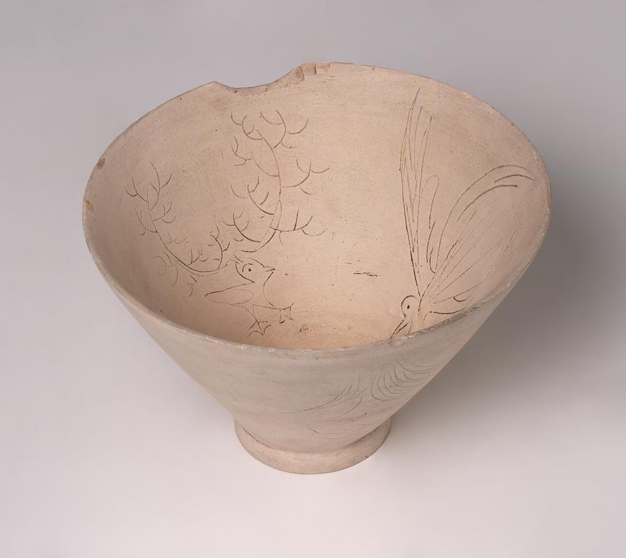 Vessel with incised birds and stars