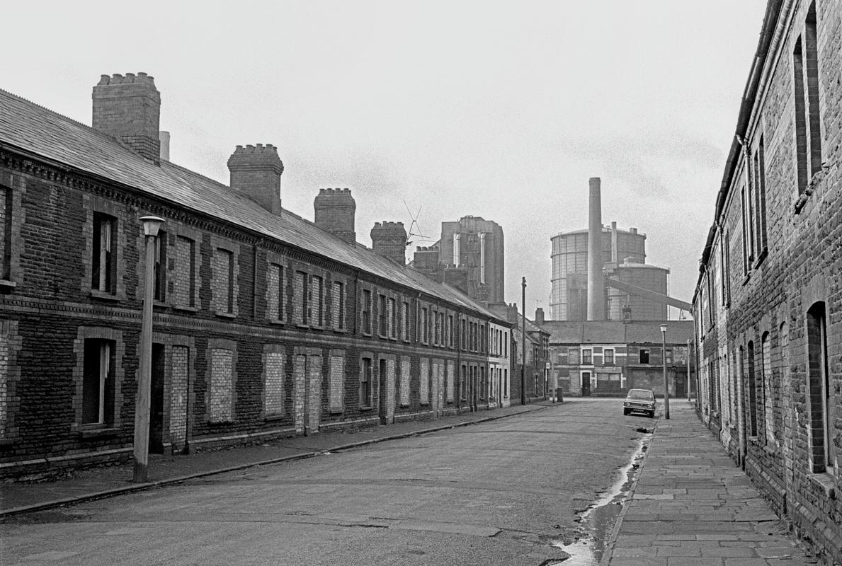 GB. WALES. Cardiff. An unpopulated street near East Moors Steel Works during the closedown of the works. 1975.