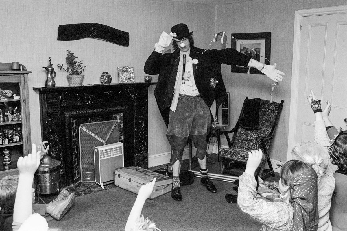 GB. WALES. Carbrook. Private childrens party with clown magician. 1983.