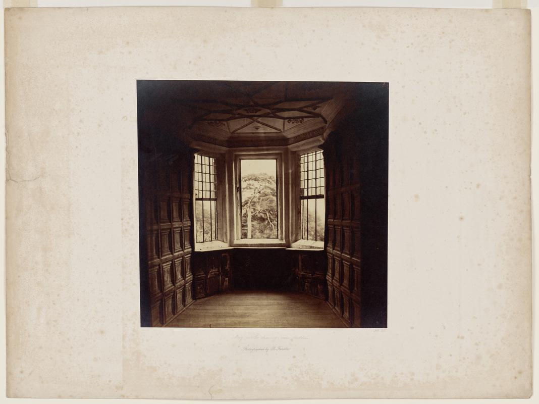 Bay in the Drawing Room, Haddon
