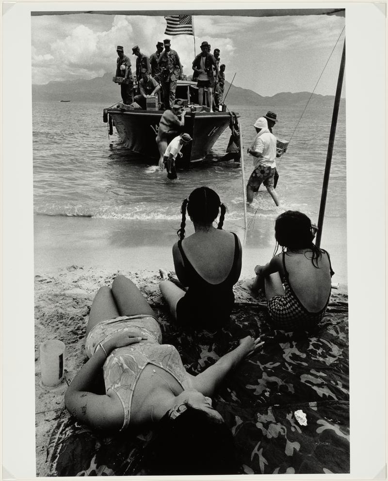 Marines landing on beach, Danang, 1970