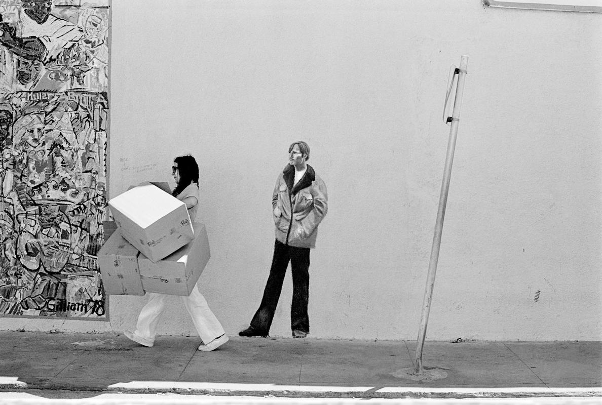 USA. CALIFORNIA. Venice Beach. Beach front walk mural. 1980.