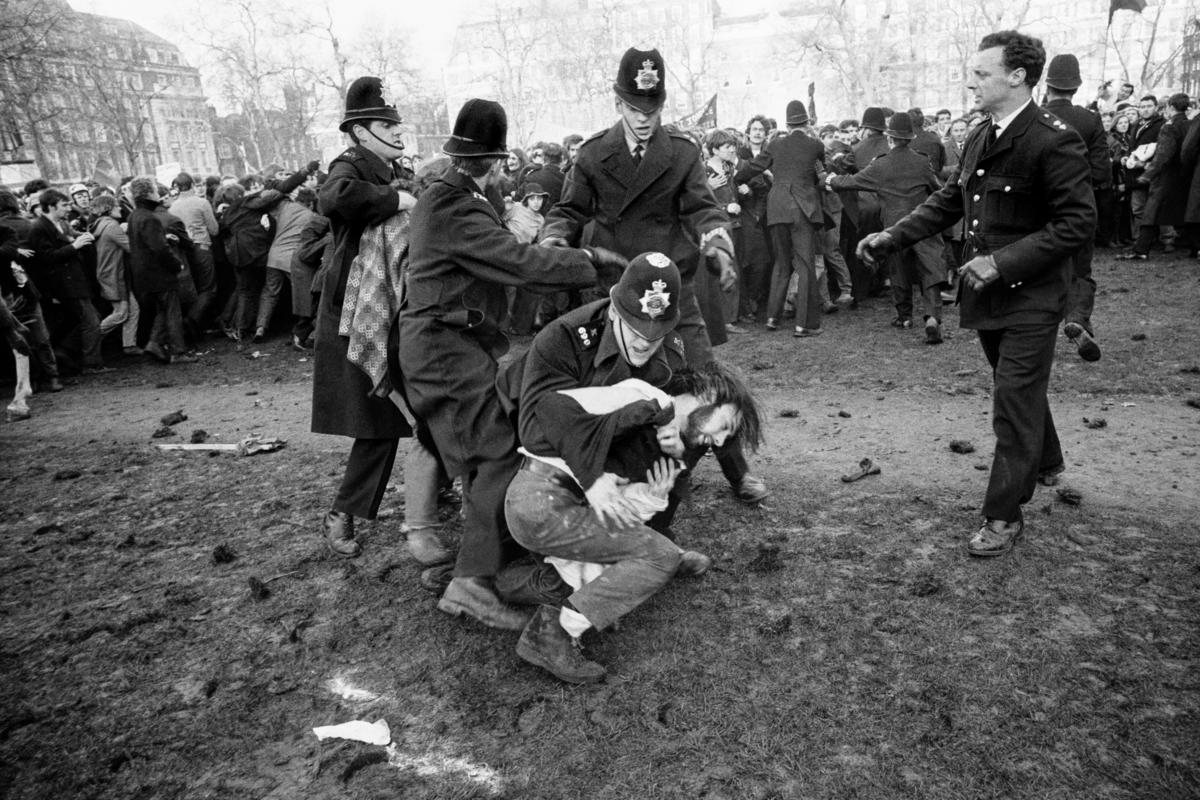 GB. ENGLAND. London. Britains biggest anti-Vietnam war demonstration ended in London with an estimated 300 arrests; 86 people were treated for injuries, and 50, including 25 policemen, one with a serious spine injury, were taken to hospital. The Guardian suggested demonstrators seemed determined to stay until they had provoked a violent response of some sort, and this intention became paramount once they entered Grosvenor Square. 1968.