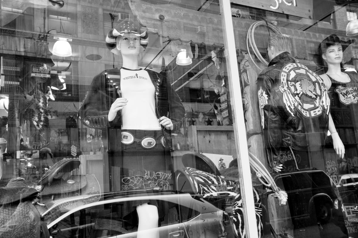 USA. NEW YORK. Manhattan shop window. The Western influence. 2007.