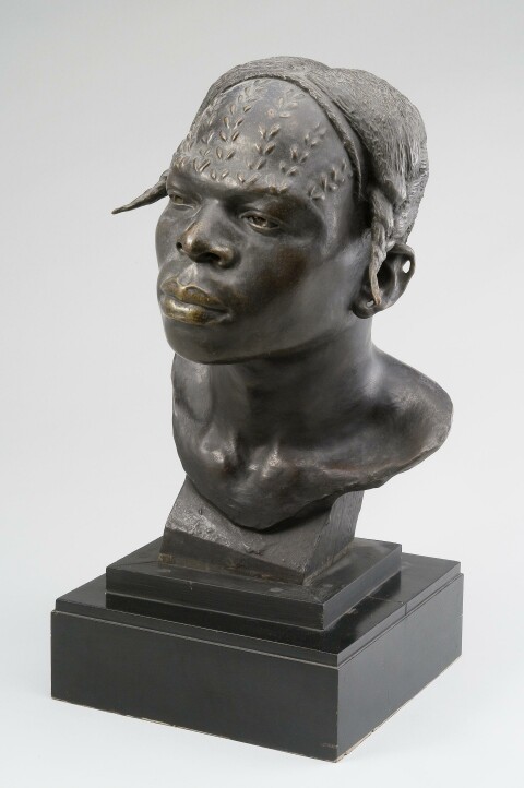 ‘Head – An Aruwimi type’ Artist: Herbert Ward