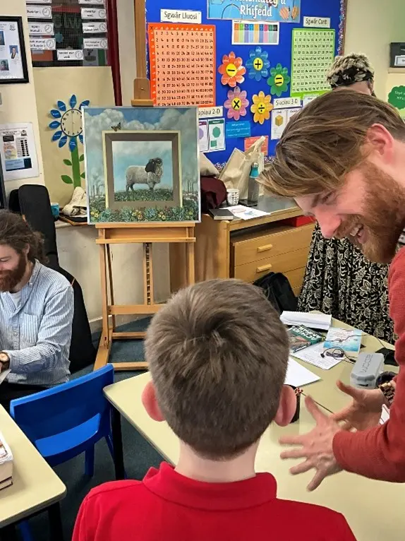 Children look closely at the painting Ovis Alarmed by Tony Steele Morgan